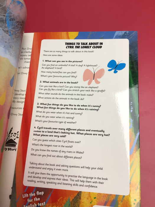Cled y Cwmwl Unig / Cyril the Lonely Cloud *