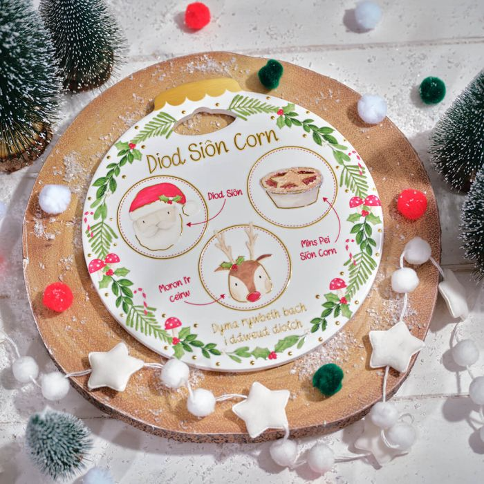 Welsh Christmas Eve Treat Plate &