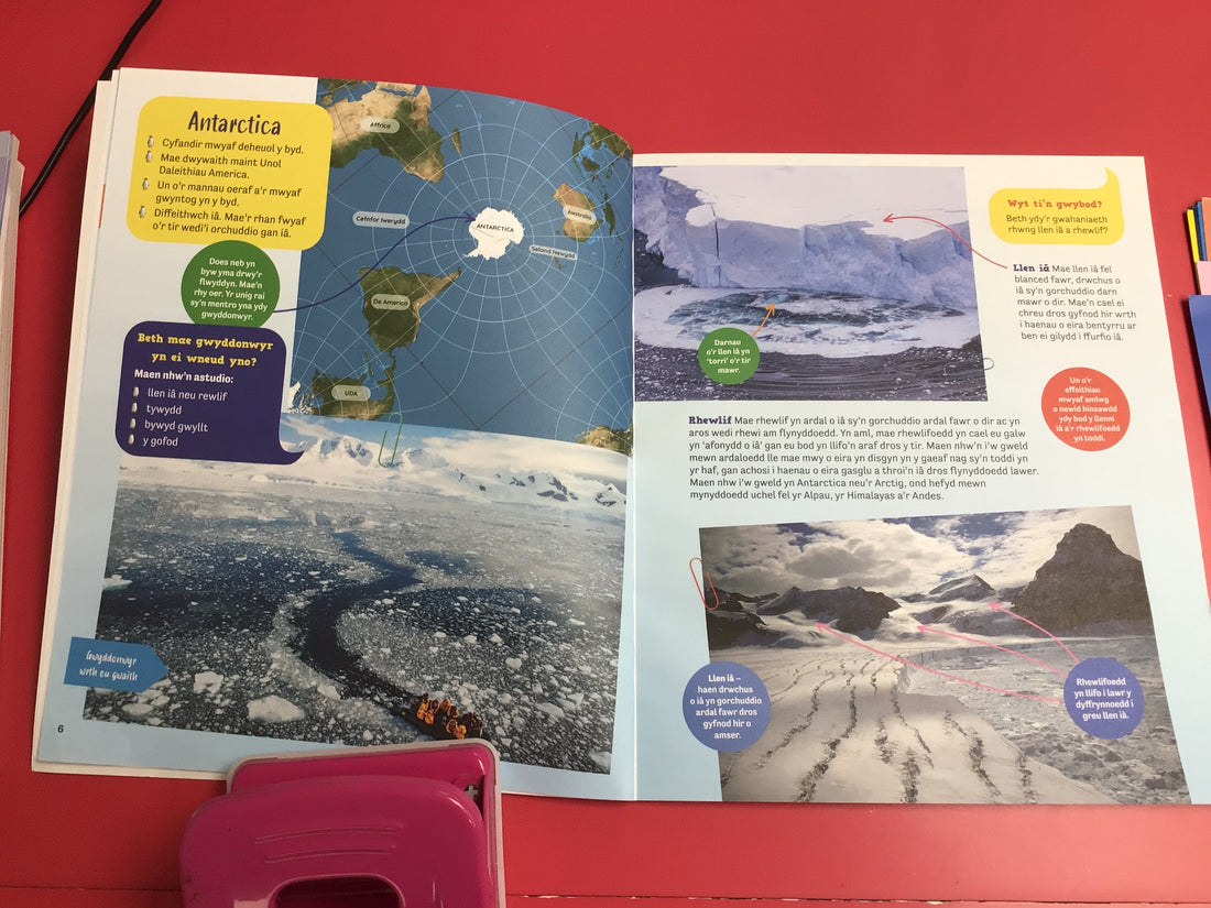 Antarctica - Y Cyfandir Rhyfeddol