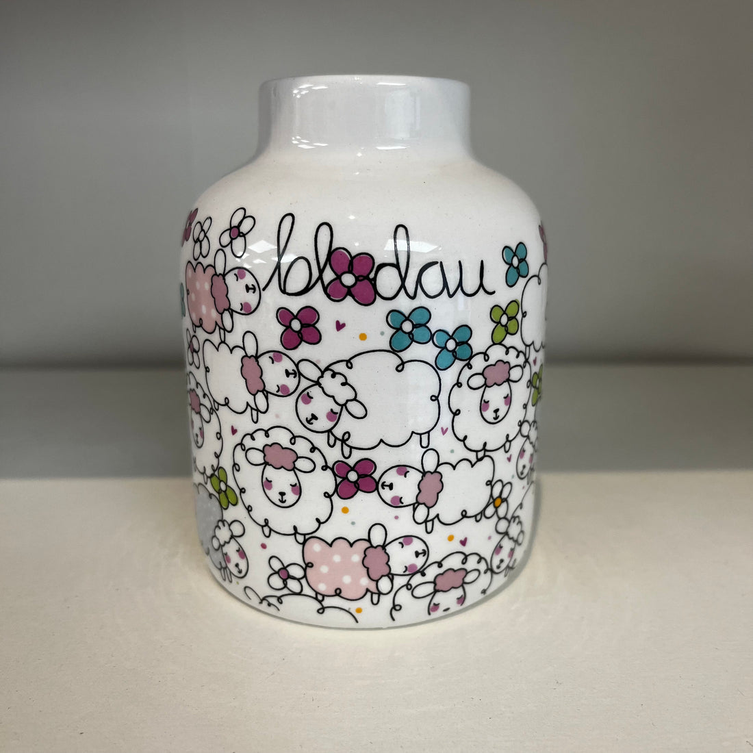 Bud Vase - Blodau - Sheep