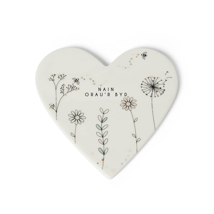 Welsh porcelain heart coaster - Nain Orau'r Byd - Wildflowers