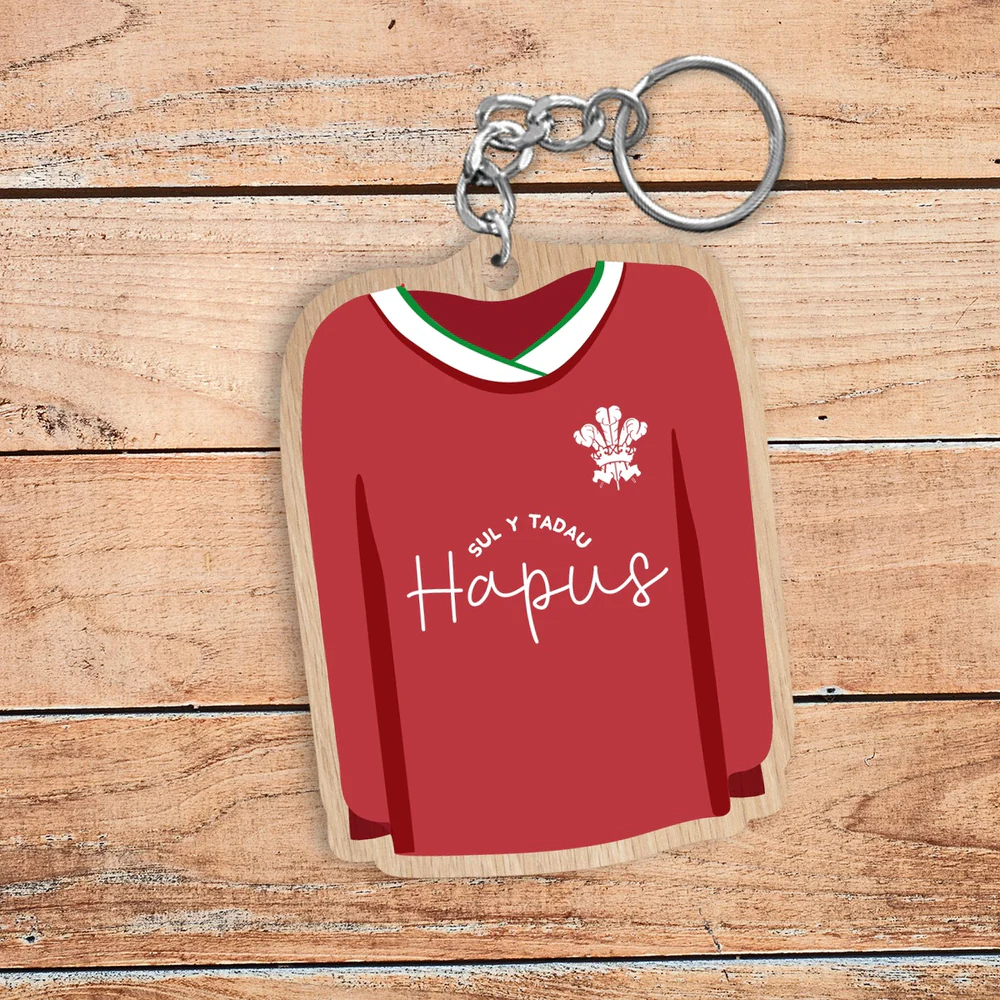 Wooden Gift Keyring - Sul y Tadau Hapus - Welsh Jersey