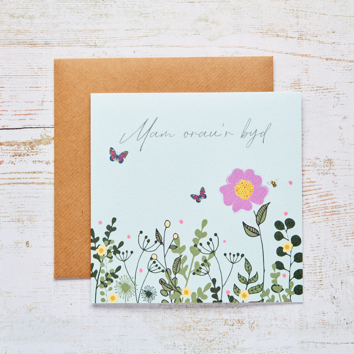 Mother's day card 'Mam Orau'r Byd' flowers