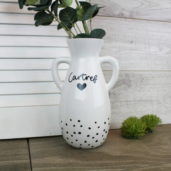 Double handled vase 'Cartref'