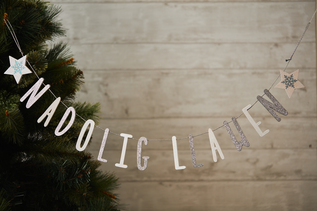 Nadolig Llawen Christmas wooden bunting - silver