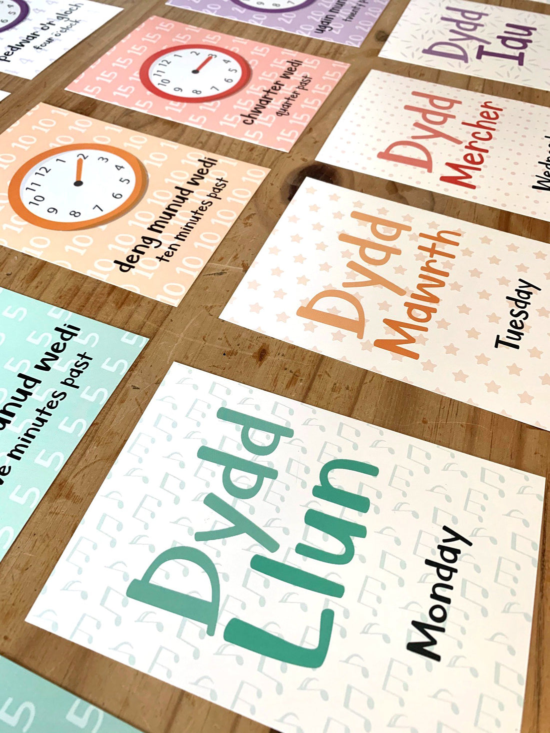 Welsh Routines, Times and Days Flash Cards