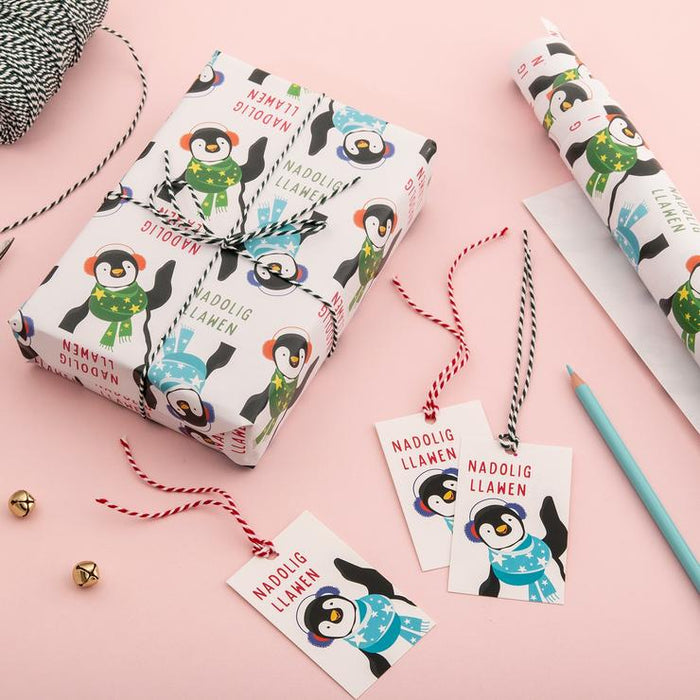 Nadolig Llawen wrapping paper & tags - Penguin
