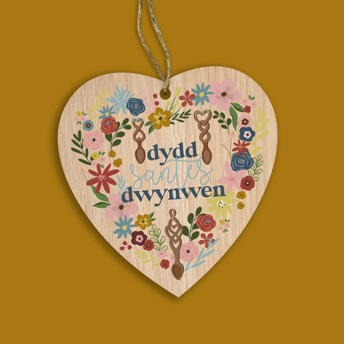 Wooden Gift Decoration - Dydd Santes Dwynwen