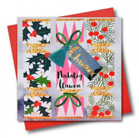 Christmas card 'Nadolig Llawen Chwaer' - Sister - Tassel
