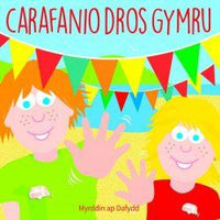 Carafanio dros Gymru *