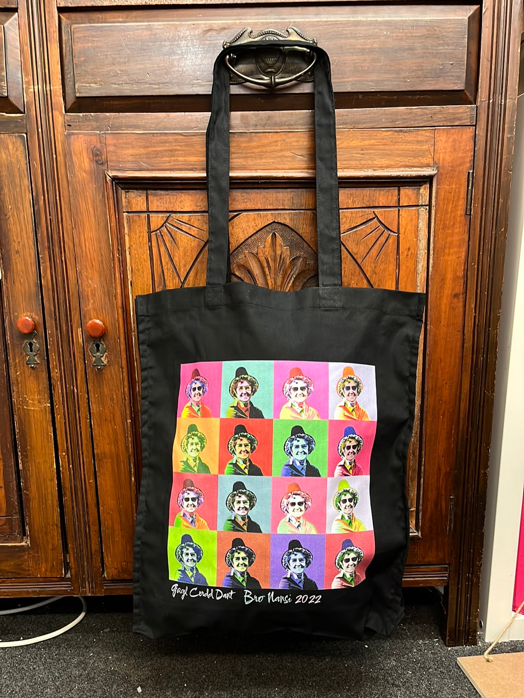 Nansi Richards Bag