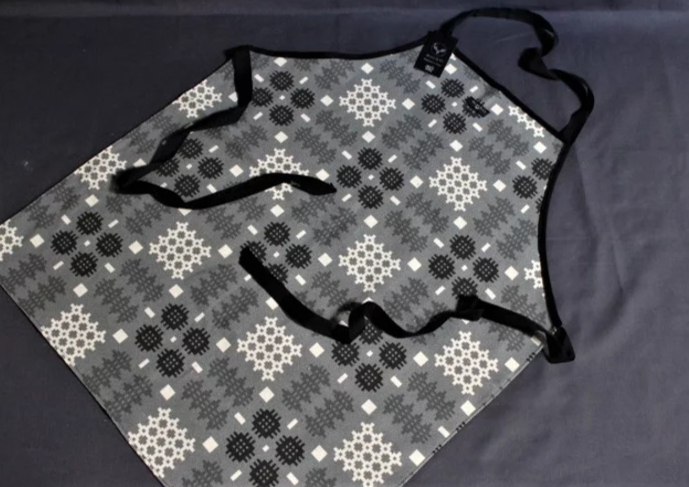 Welsh Blanket Print Apron