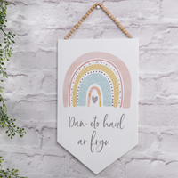 Rainbow pennant banner 'Daw eto haul ar fryn'